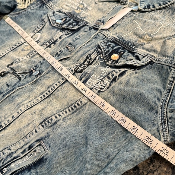Jella c denim distressed stonewashed jean jacket NWT M - Picture 8 of 12